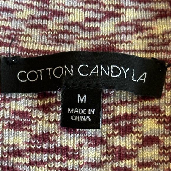 Cotton Candy LA | Collared Long Sleeve Top with 3-Button Closure, Size M - Picture 3 of 8